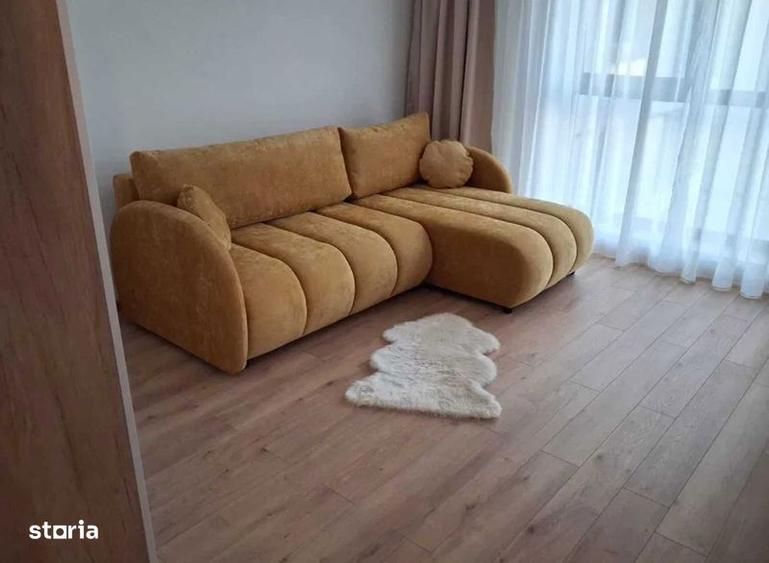Garsonieră în Est