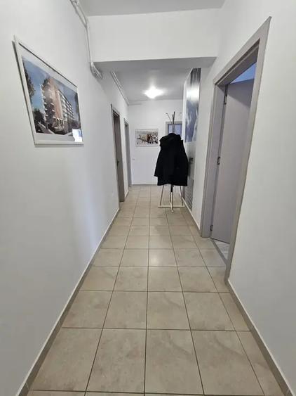 Apartament cu 3 camere decomandat în Theodor Pallady