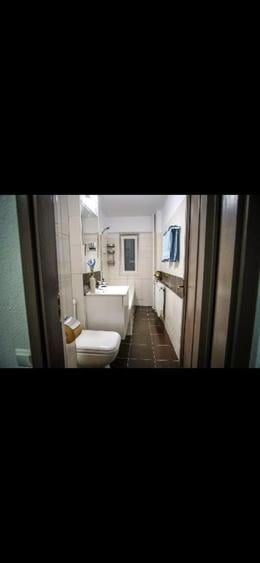Apartament cu 2 camere decomandat, mobilat în 13 Septembrie