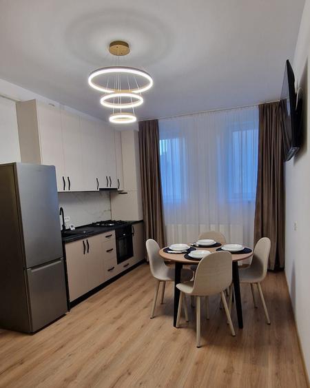 Apartament cu 3 camere decomandat în Fălticeni