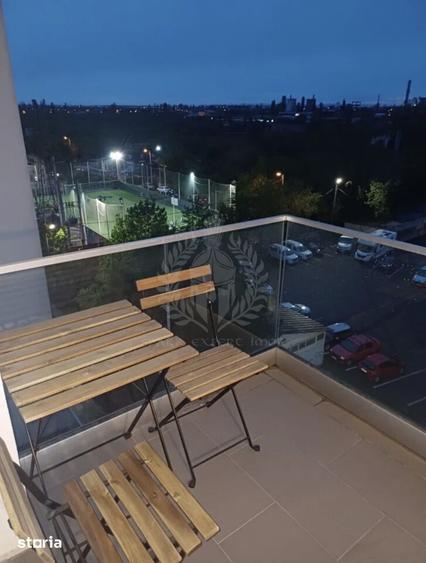 Apartament cu 2 camere decomandat, mobilat în Central