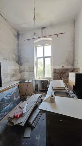 Apartament cu 2 camere semidecomandat în Central