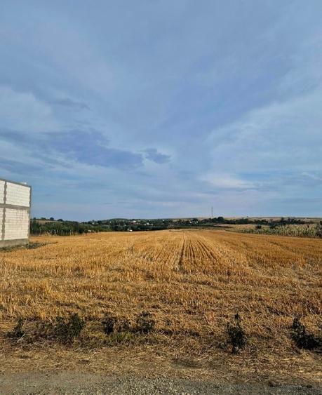 Teren Construcții intravilan de 3400 mp, în Central