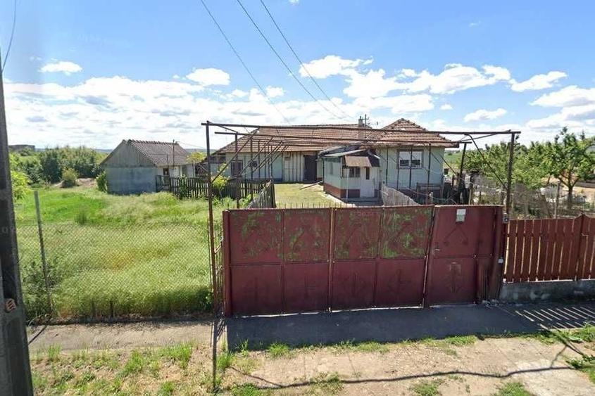 Casă cu 3 camere în Tămășeu
