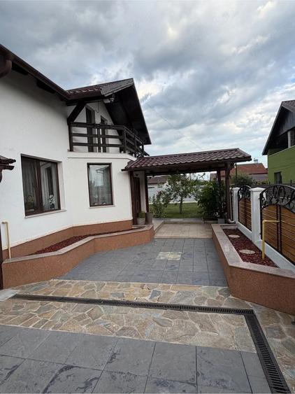 Casă cu 3 camere cu Teren 500 Mp în Crișeni