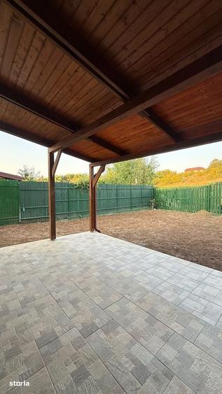 Casă cu 4 camere în Vitan