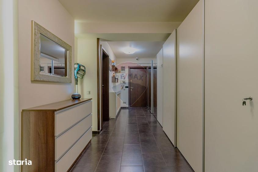 Apartament cu 3 camere decomandat în Ghencea