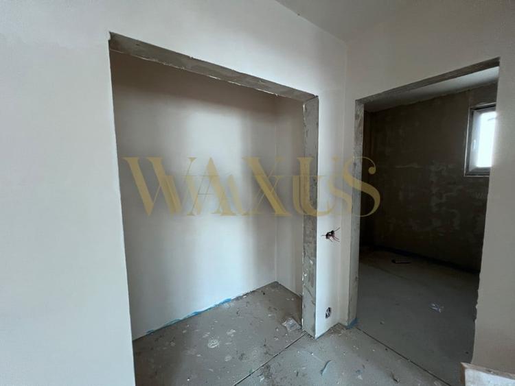 Apartament cu 2 camere semidecomandat în Florești