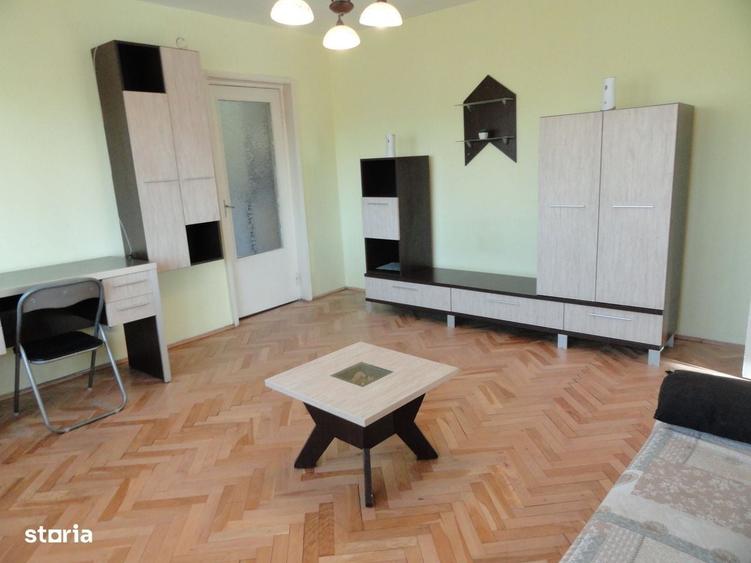 Apartament cu 2 camere în Romanilor