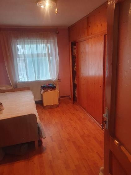 Casă cu 3 camere în Galata