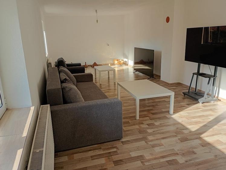 Casă individuală cu 4 camere cu Teren 289 Mp în Schei