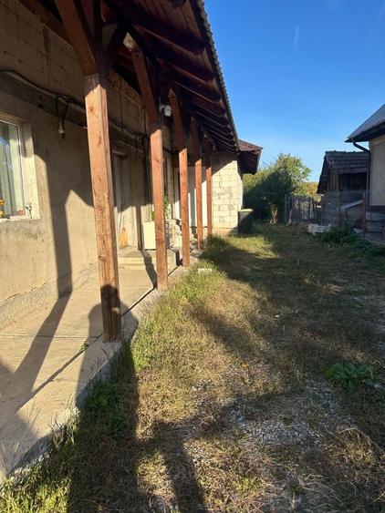 Casă cu 3 camere în Ardusat
