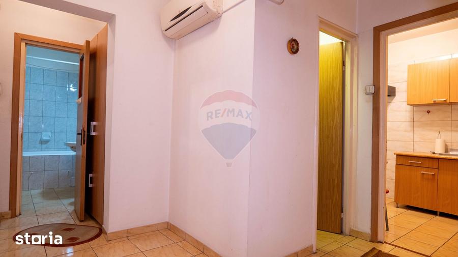 Apartament cu 3 camere decomandat, mobilat în Pantelimon