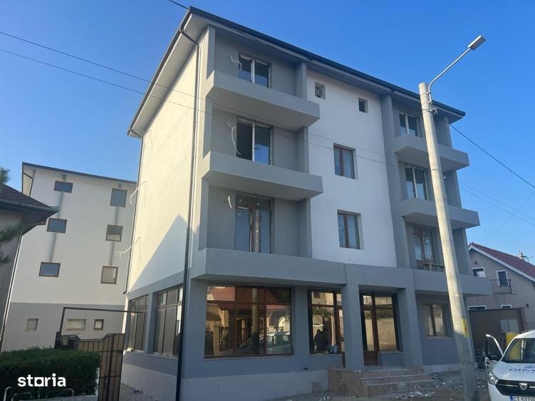 Spațiu comercial, de 1,700 mp, în Central