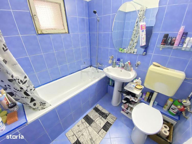 Apartament cu 3 camere semidecomandat, mobilat în Rahova