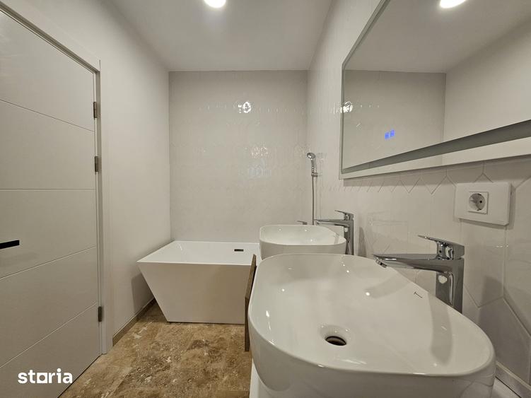 Apartament cu 4 camere în Central