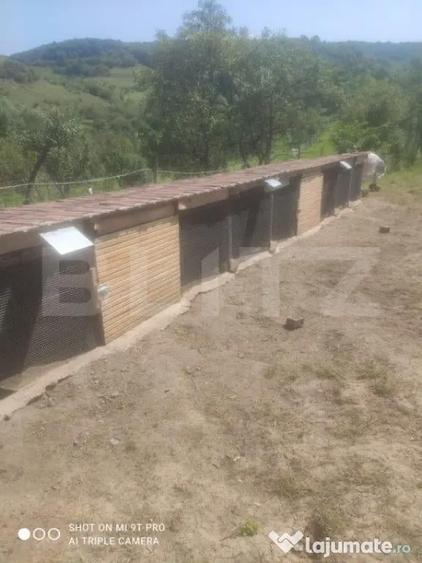 Casa 2 camere, 124mp utili, teren imprejmuit 3500mp, comuna - 1