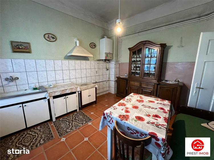 Casă cu 3 camere cu Teren 317 Mp în Budai