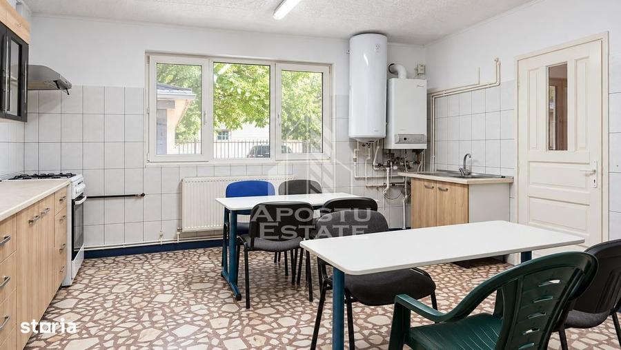 Casă cu 2 camere în Central