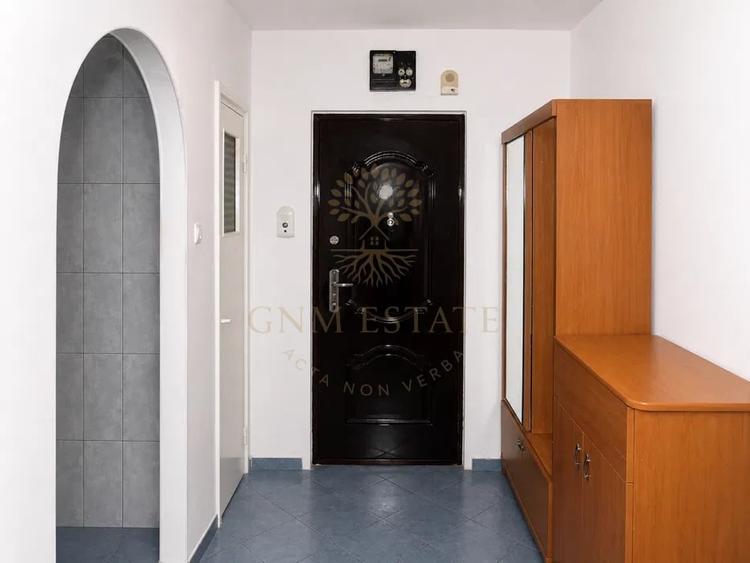 Apartament cu 3 camere decomandat, mobilat în Drumul Taberei
