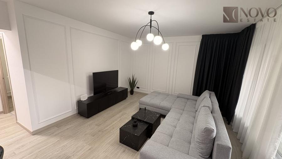 Apartament cu 3 camere semidecomandat, mobilat în Dristor