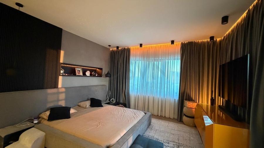 Apartament cu 5 camere semidecomandat, mobilat în Herăstrău