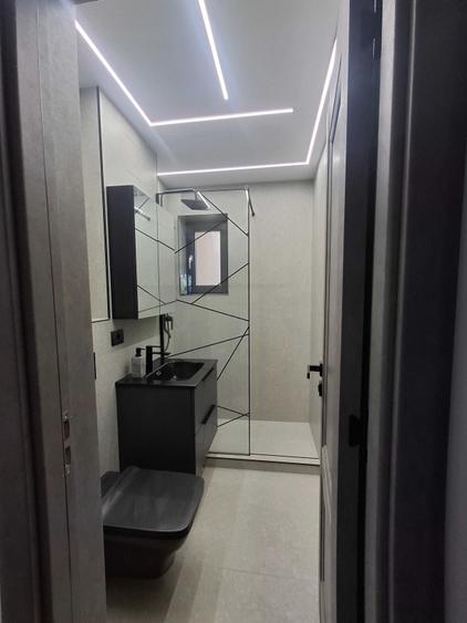 Apartament cu 2 camere decomandat în Petros