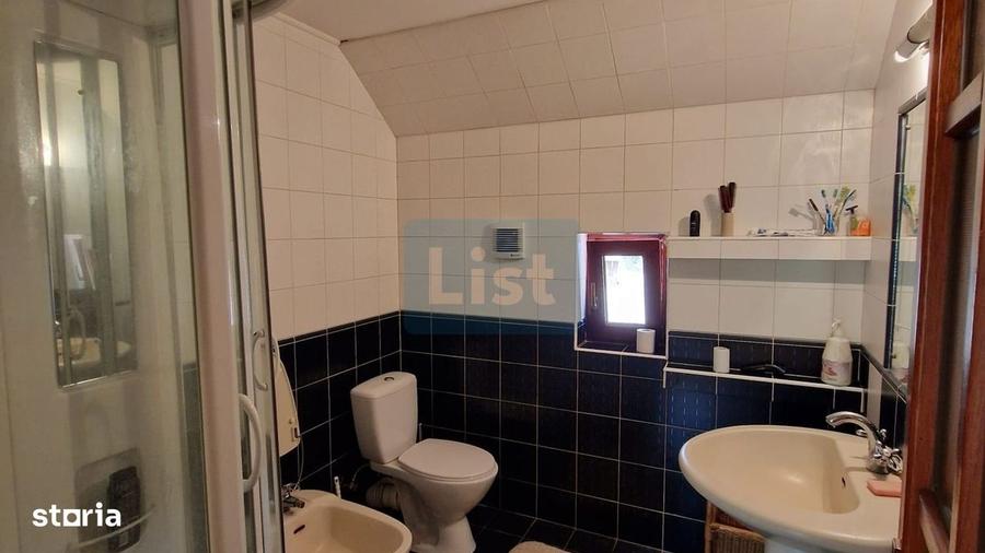 Casă cu 3 camere în Firiza
