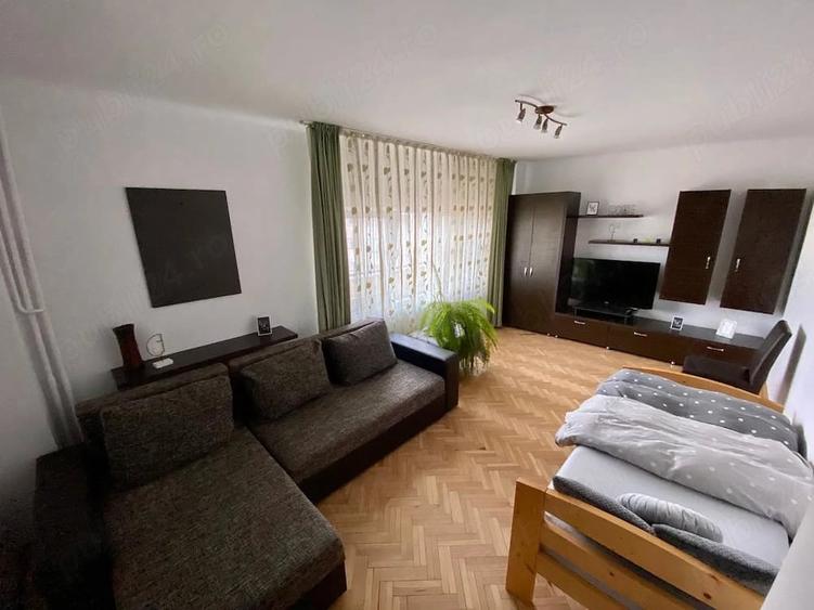Apartament cu 2 camere decomandat în Ultracentral