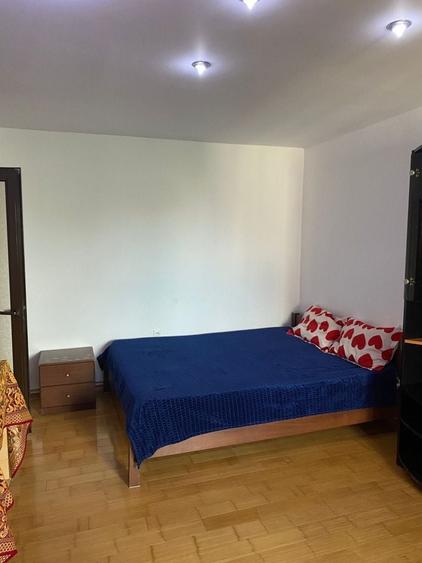 Garsonieră decomandată în Central