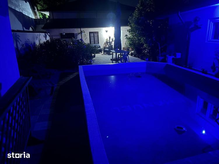 Casă cu 4 camere decomandat cu Teren 420 Mp în Central