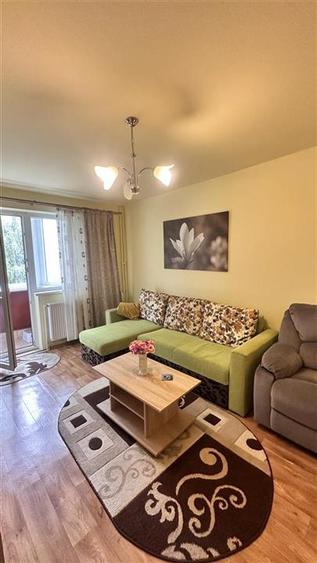 Apartament cu 2 camere decomandat în Astra