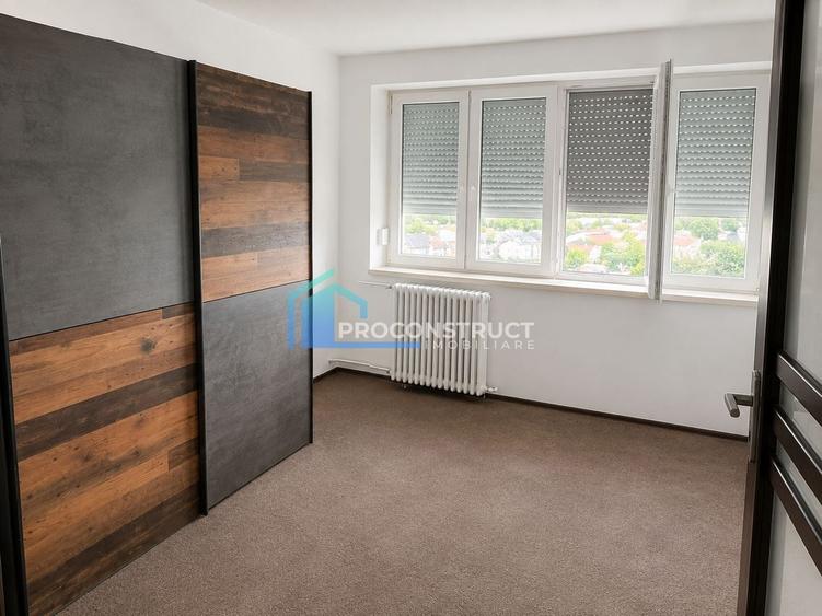 Apartament cu 3 camere decomandat în Elisabetin