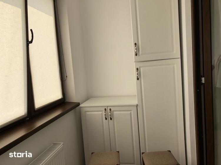 Persoana fizica inchiriez apartament cu 2 camere Palas ultracentral - 2