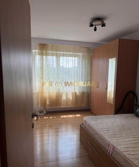 Apartament cu 2 camere decomandat, mobilat în Drumul Taberei