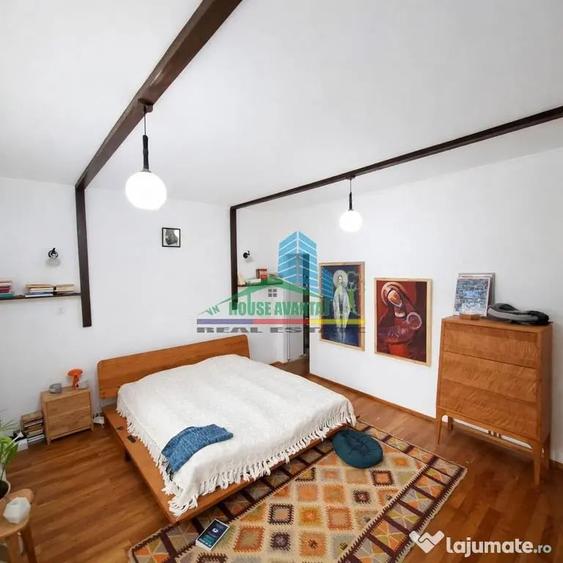 Casă cu 6 camere cu Teren 880 Mp în Ultracentral