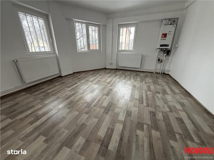 Spațiu comercial, de 118 mp, în Central