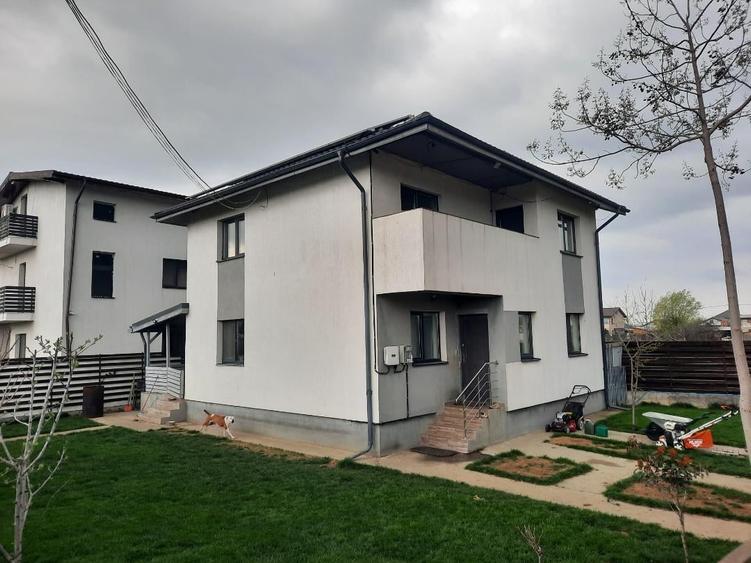 Casă individuală cu 4 camere cu Teren 450 Mp în Joița