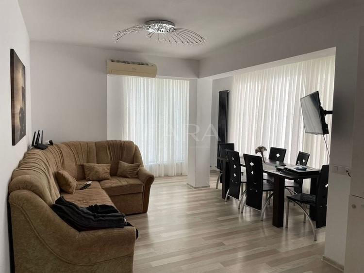 Apartament cu 3 camere decomandat, mobilat în Florești — fotografia 1
