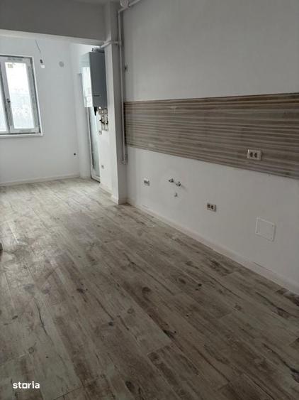 Apartament cu 3 camere în Albești