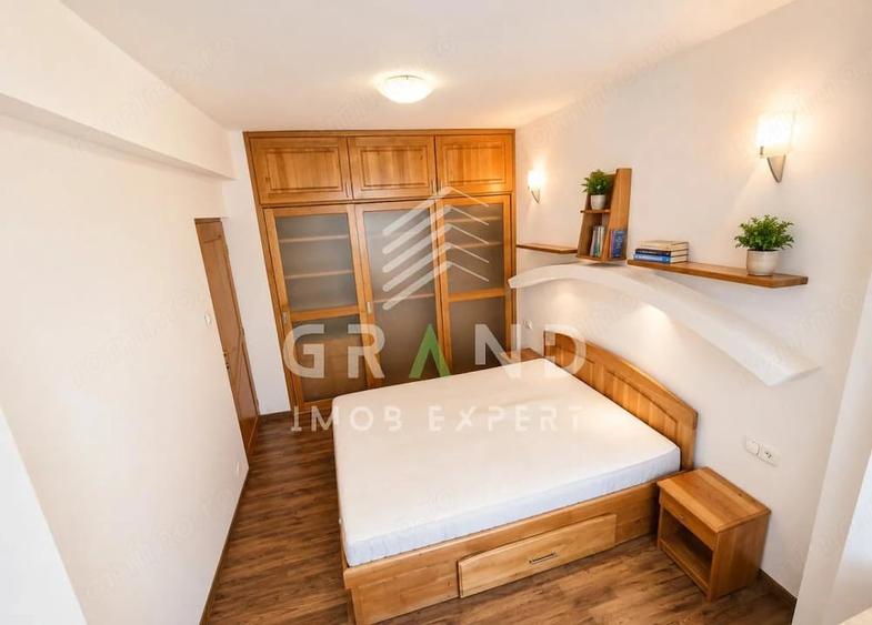 Apartament cu 4 camere semidecomandat în Zorilor