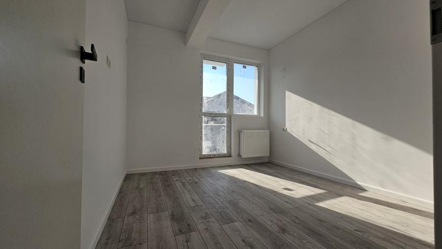 Apartament 3 camere cu parcare Leordeni. - 3