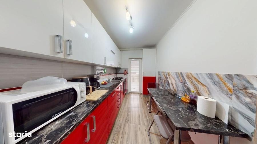 Apartament cu 3 camere decomandat în Central