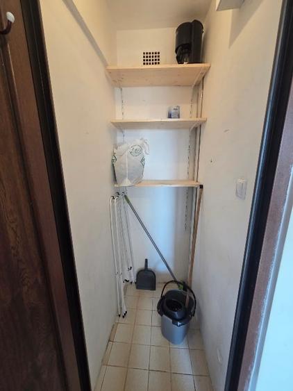 Apartament cu 3 camere semidecomandat, mobilat în Iancului