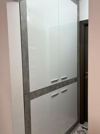 Apartament cu 3 camere, mobilat în Telegrafului