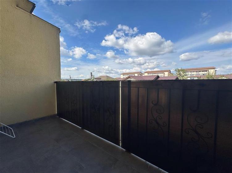 Apartament cu 2 camere decomandat, mobilat în Aeroport