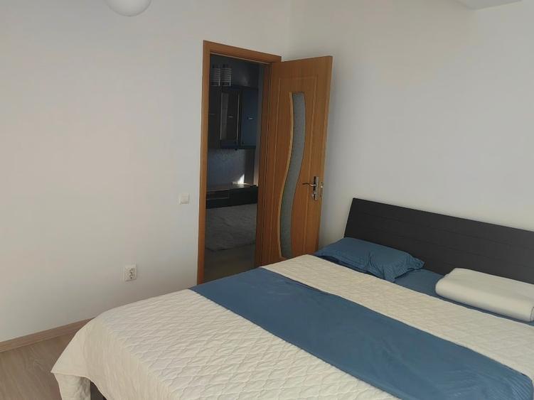 Apartament cu 2 camere semidecomandat, mobilat în Apărătorii Patriei