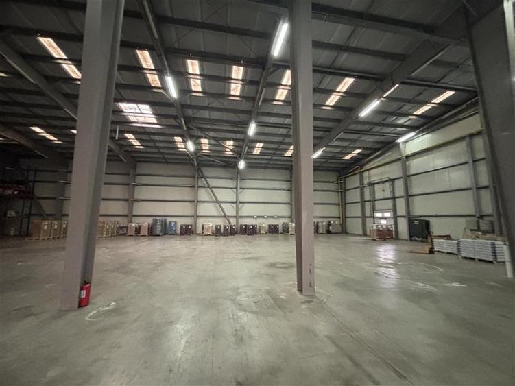 Spațiu industrial, de 4,125 mp, în Chiajna