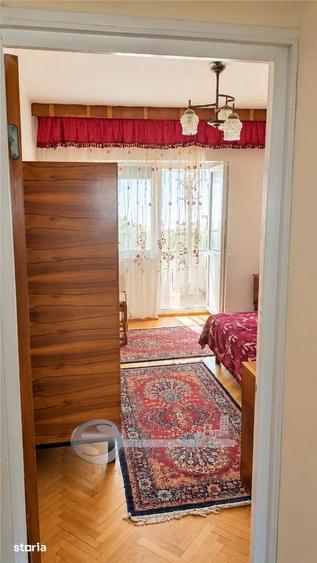 Apartament cu 4 camere în Tudor Vladimirescu