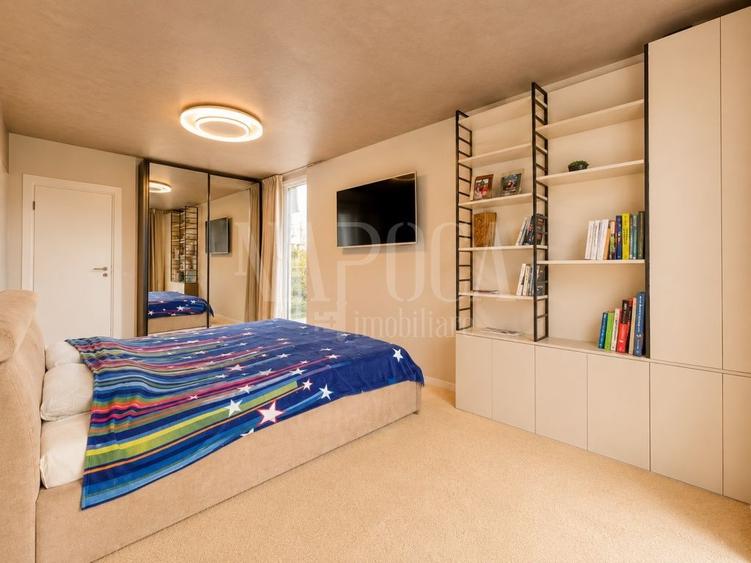 Penthouse cu 3 camere semidecomandat în Grigorescu